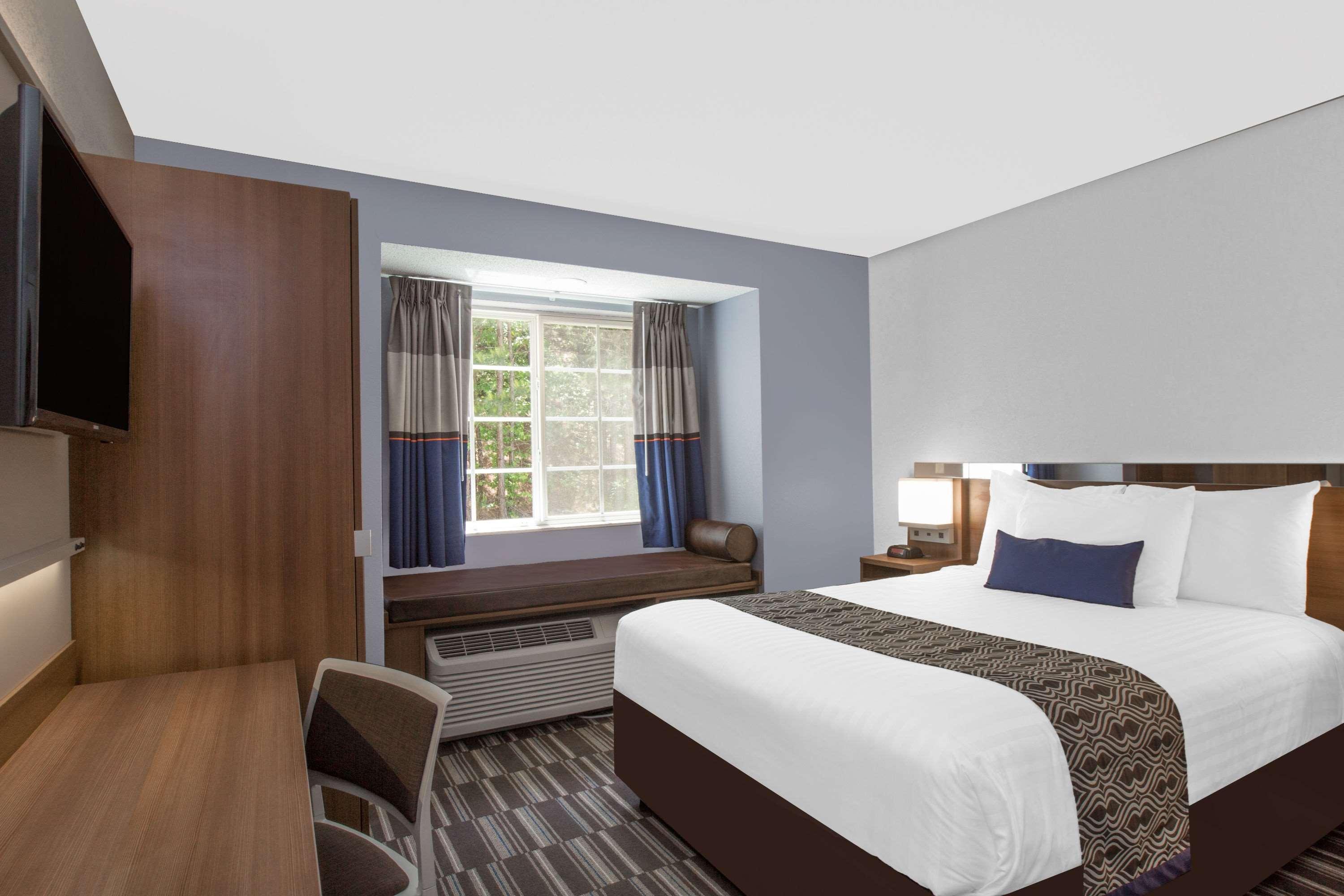 Microtel Inn & Suites By Wyndham Gardendale Eksteriør bilde