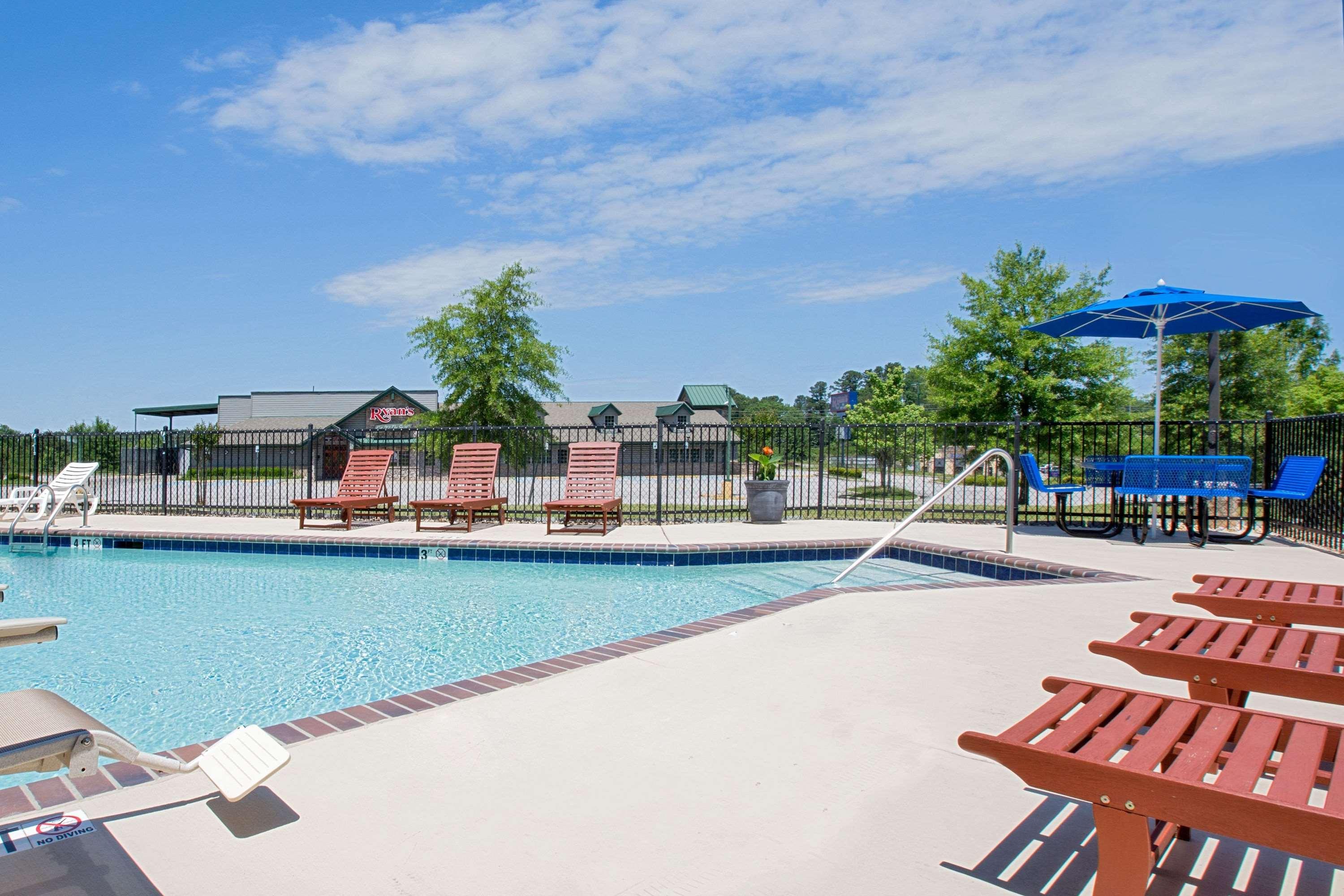 Microtel Inn & Suites By Wyndham Gardendale Eksteriør bilde